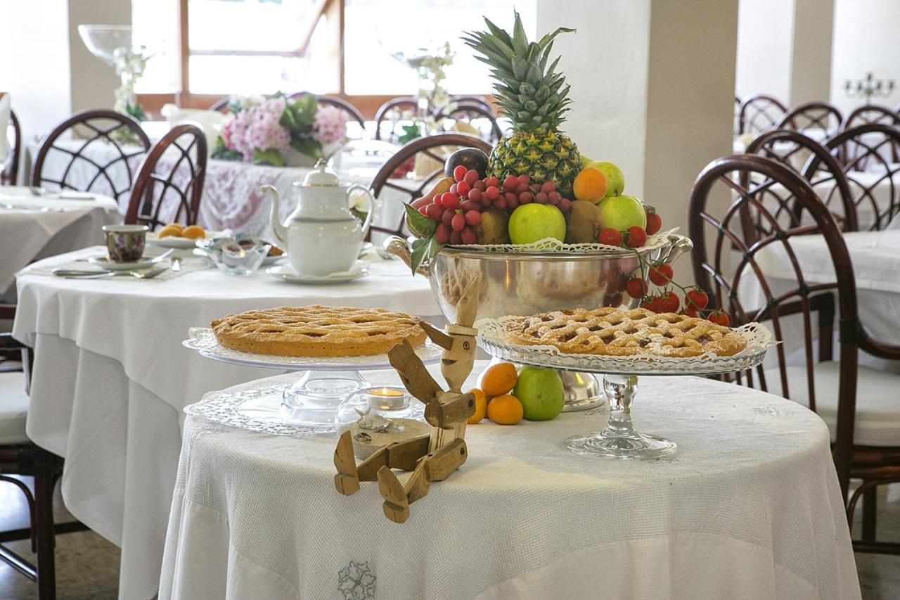 Hotel Pinocchio กัตตอลิกา ภายนอก รูปภาพ